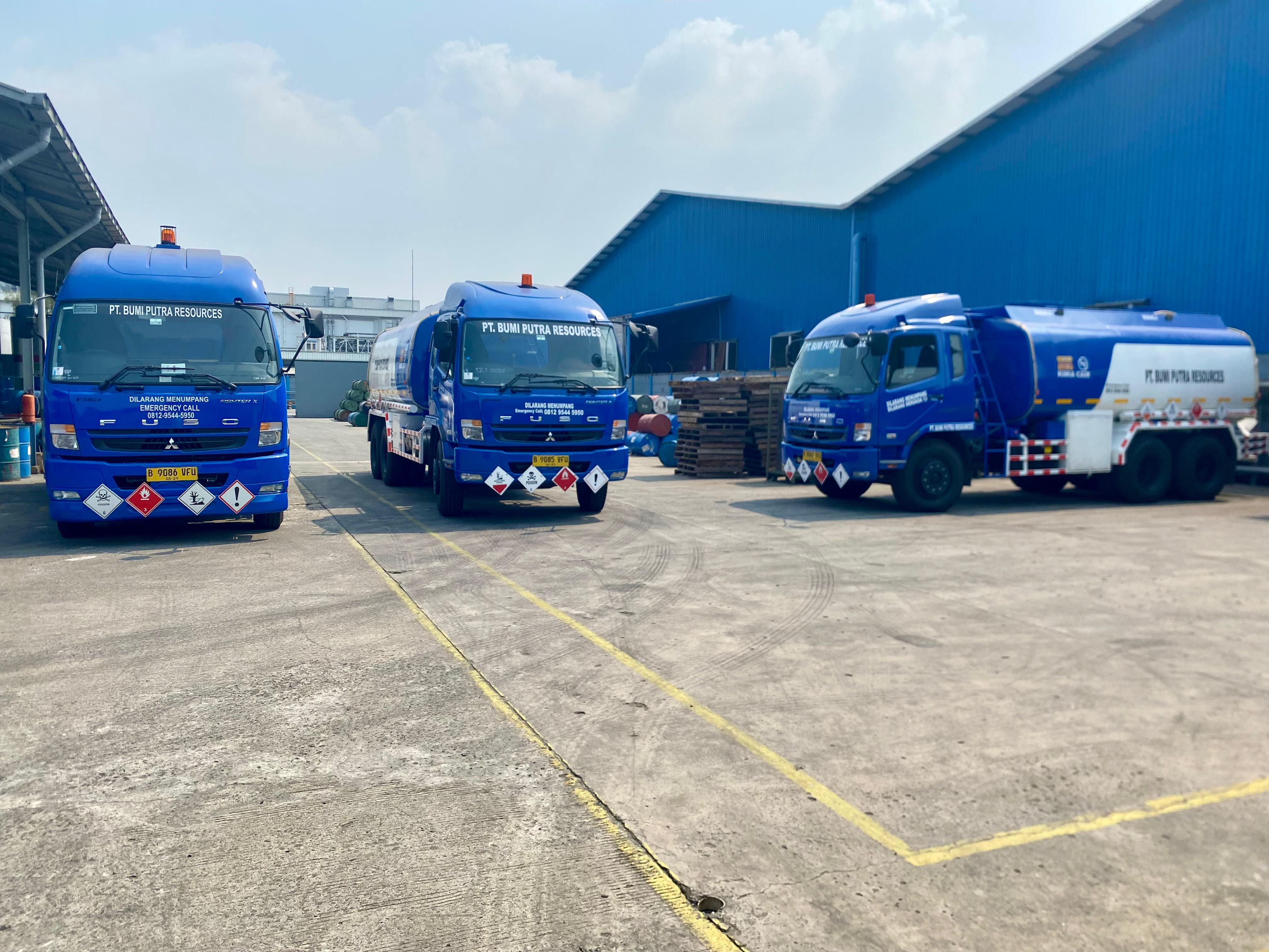 Truk tanki PT Bumi Putra Resources